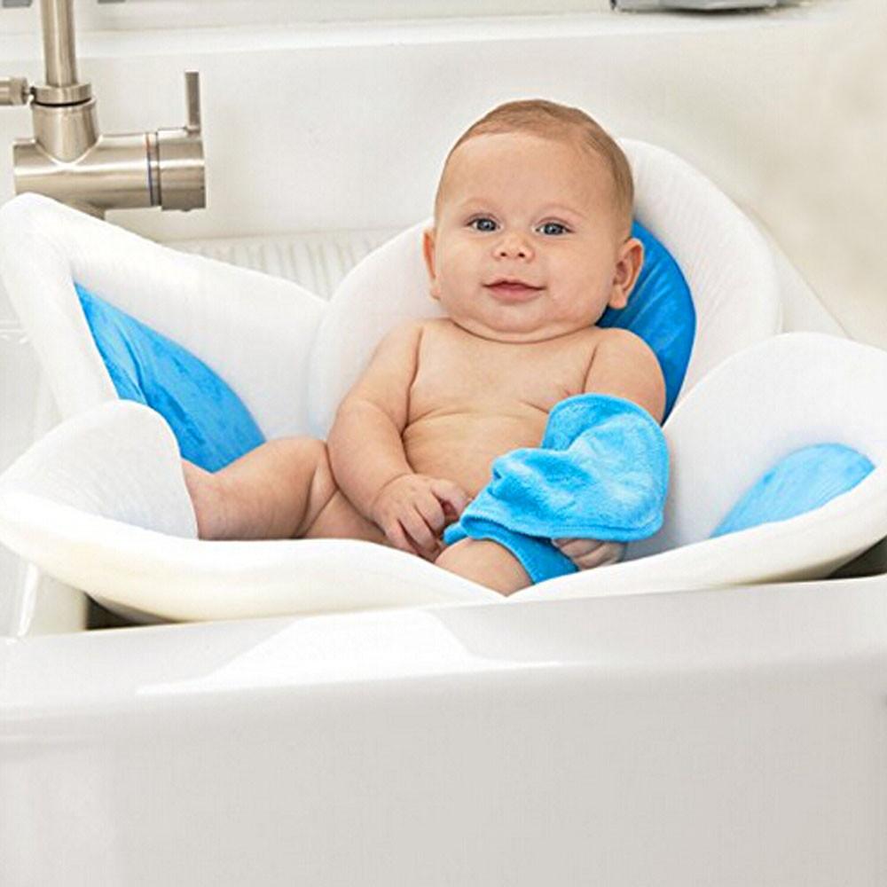 Blossoming Flower Baby Bathtub Mat